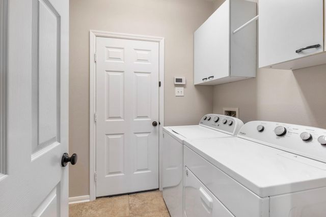 150 W Bristol Oak Circle, The Woodlands, TX 77382