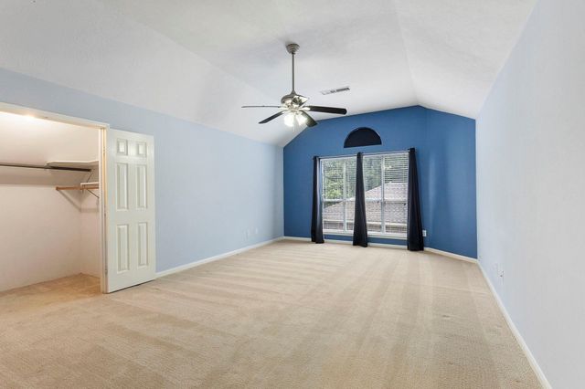 150 W Bristol Oak Circle, The Woodlands, TX 77382