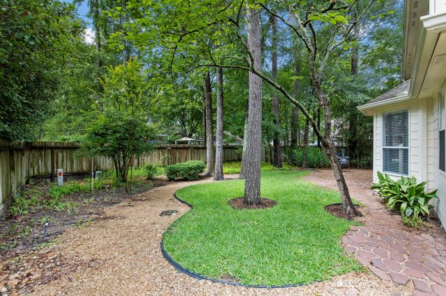 150 W Bristol Oak Circle, The Woodlands, TX 77382
