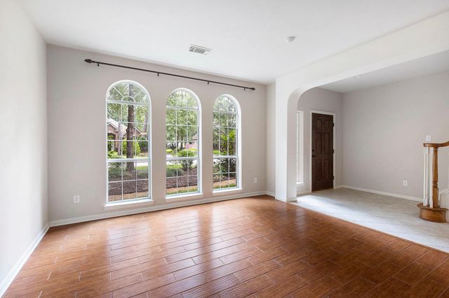 150 W Bristol Oak Circle, The Woodlands, TX 77382