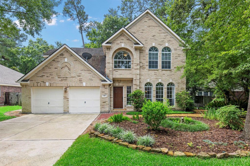 150 W Bristol Oak Circle, The Woodlands, TX 77382