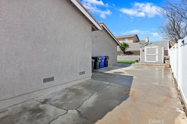 2058 W Fairview Drive, Rialto, CA 92377