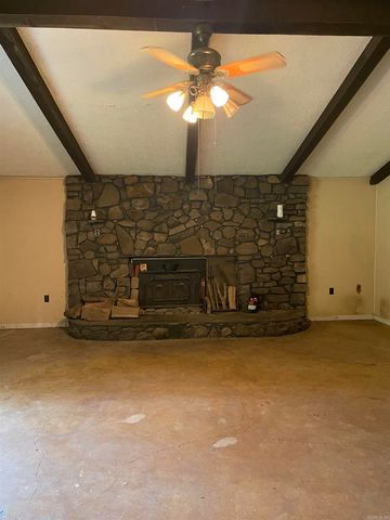 2180 Malvern Road, Arkadelphia, AR 71923