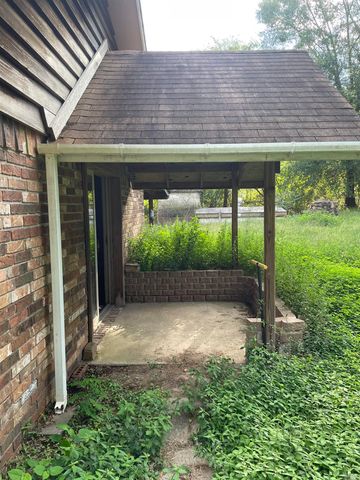 2180 Malvern Road, Arkadelphia, AR 71923