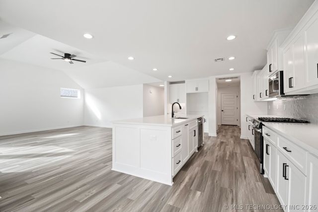 13135 S 105th East Avenue, Bixby, OK 74008