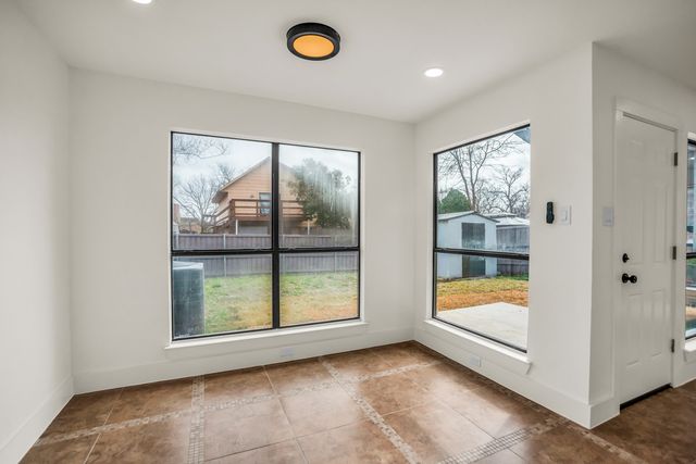 703 Meadowcreek Court, Garland, TX 75043