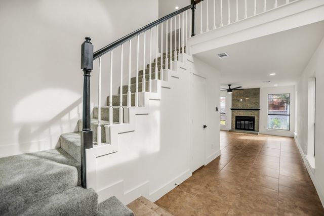 703 Meadowcreek Court, Garland, TX 75043