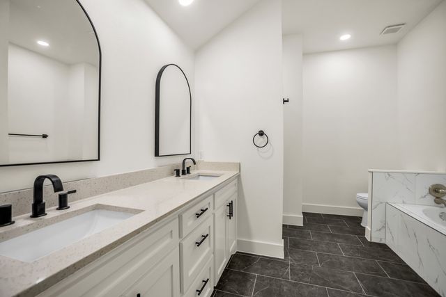 703 Meadowcreek Court, Garland, TX 75043