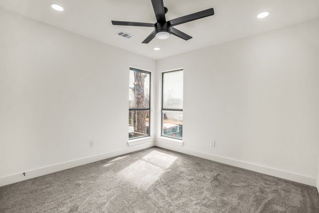 703 Meadowcreek Court, Garland, TX 75043