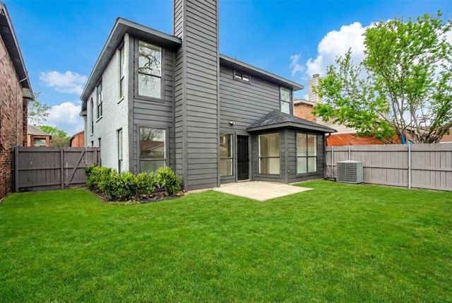 703 Meadowcreek Court, Garland, TX 75043