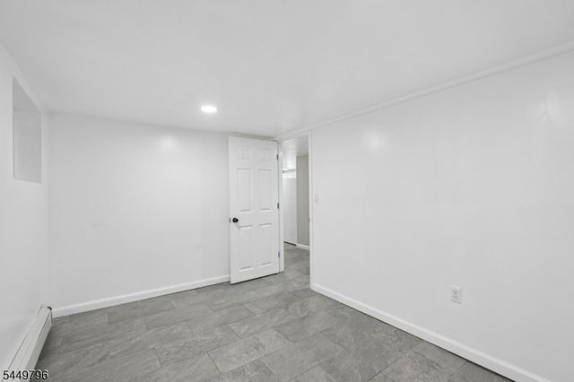 155 Hayward Pl, Wallington Boro, NJ 07057