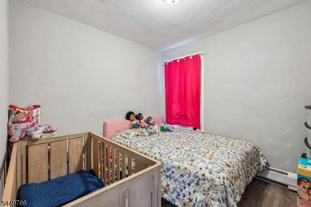 155 Hayward Pl, Wallington Boro, NJ 07057
