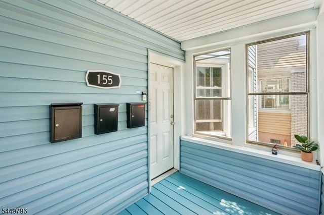 155 Hayward Pl, Wallington Boro, NJ 07057