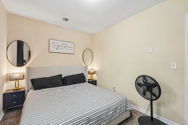 155 Hayward Pl, Wallington Boro, NJ 07057