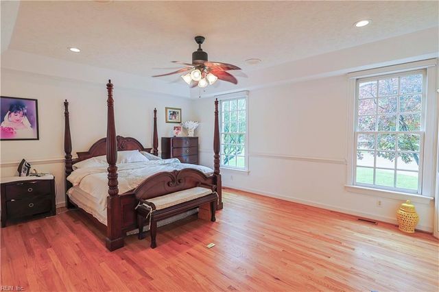 315 Wormley Creek DR, Yorktown, VA 23692