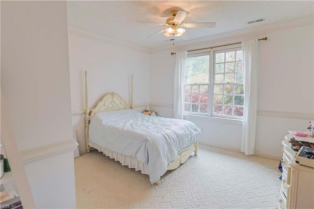 315 Wormley Creek DR, Yorktown, VA 23692