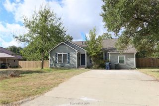 1008 Puryear Drive, College Station, TX 77840