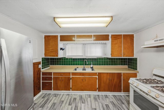 649 Elysian Avenue, Toledo, OH 43607