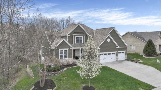 1669 Forest View Drive, Pataskala, OH 43062