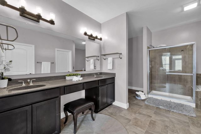 1669 Forest View Drive, Pataskala, OH 43062