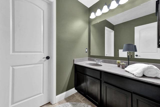 1669 Forest View Drive, Pataskala, OH 43062