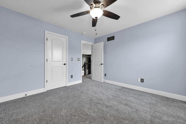 1669 Forest View Drive, Pataskala, OH 43062