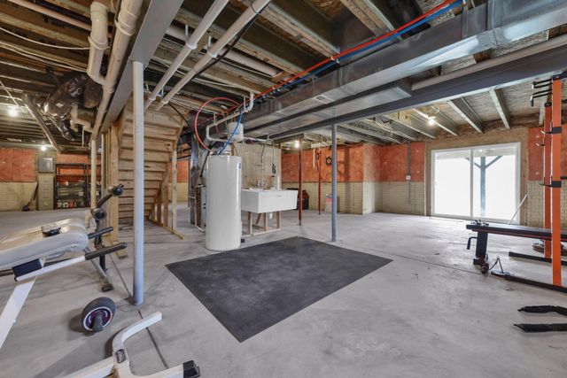 1669 Forest View Drive, Pataskala, OH 43062