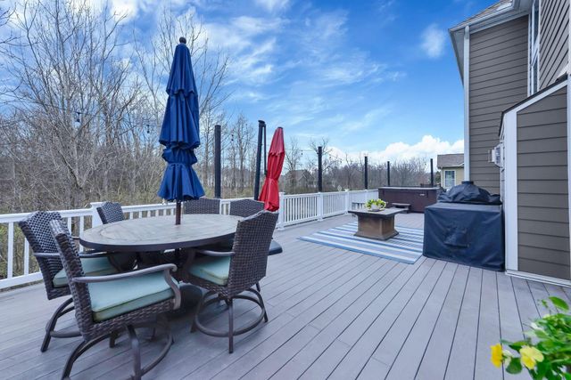 1669 Forest View Drive, Pataskala, OH 43062