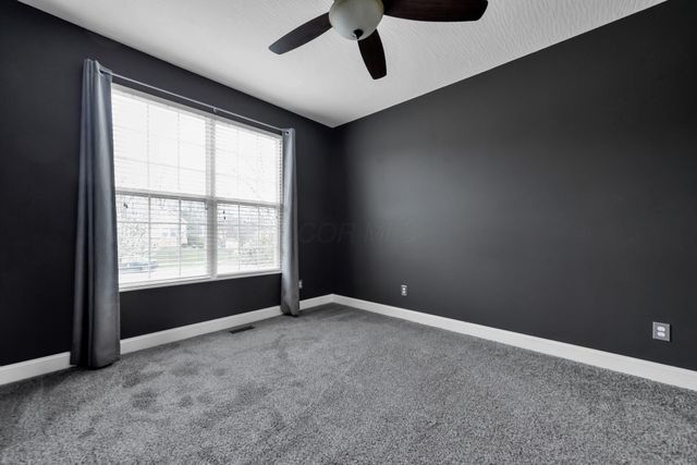 1669 Forest View Drive, Pataskala, OH 43062