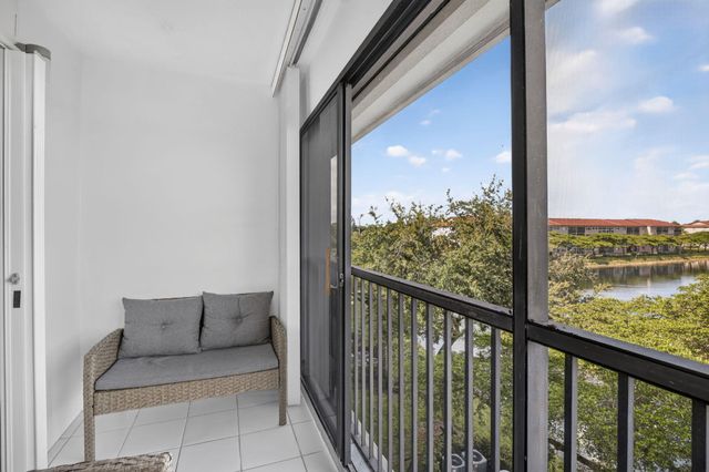 1500 SW 131st Avenue 410N, Pembroke Pines, FL 33027
