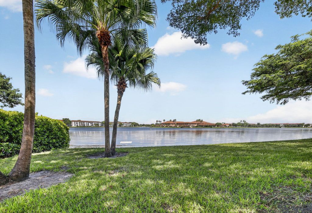 1500 SW 131st Avenue 410N, Pembroke Pines, FL 33027