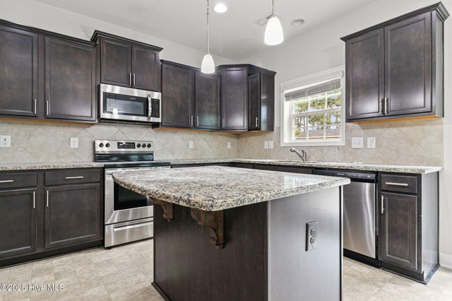 4055 Irwin Drive, Aberdeen, NC 28315
