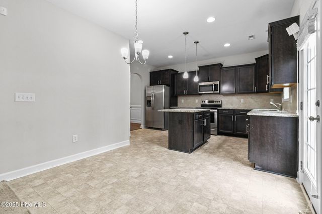 4055 Irwin Drive, Aberdeen, NC 28315