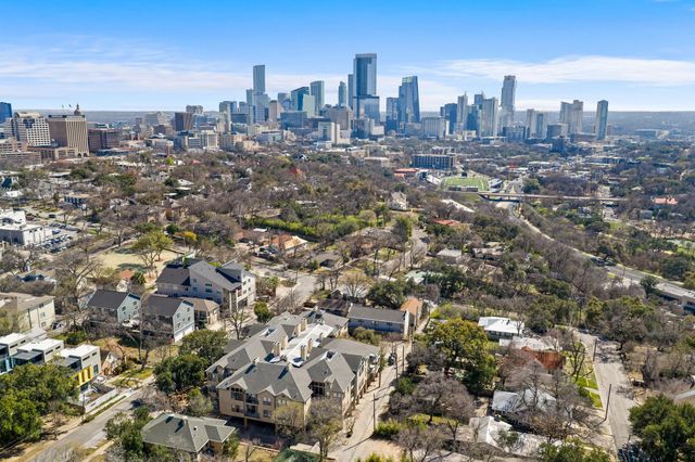 1910 Robbins PL 311, Austin, TX 78705