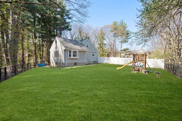 37 School Street, Weston, MA 02493