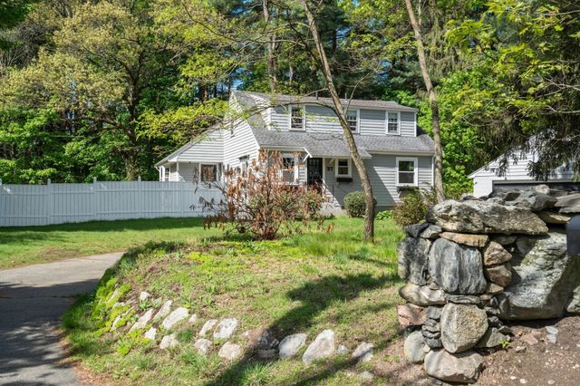 37 School Street, Weston, MA 02493