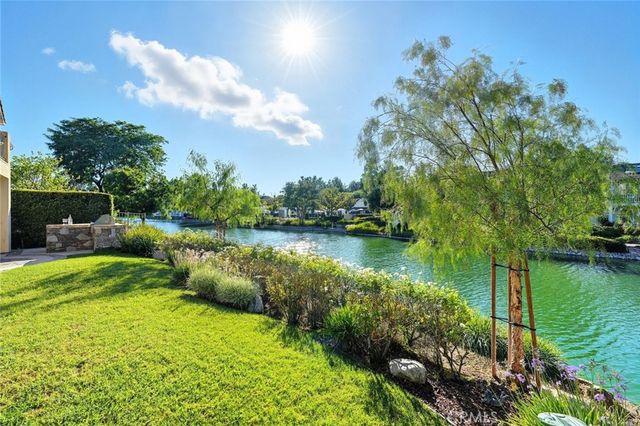 27052 Island Road, Valencia, CA 91355