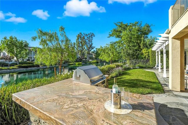 27052 Island Road, Valencia, CA 91355