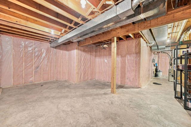 833 Southcross Drive E, Burnsville, MN 55306