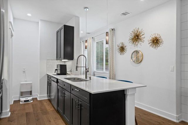 1405 Casey ST B, Austin, TX 78745