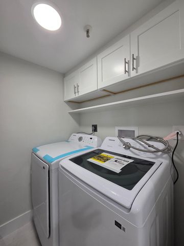 14460 Strathmore Lane 307, Delray Beach, FL 33446