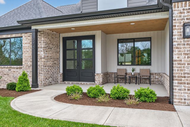 570 Saffron Lane, Versailles, KY 40383