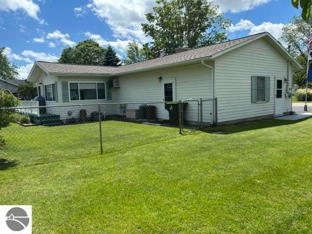 516 Locke Street, East Tawas, MI 48730