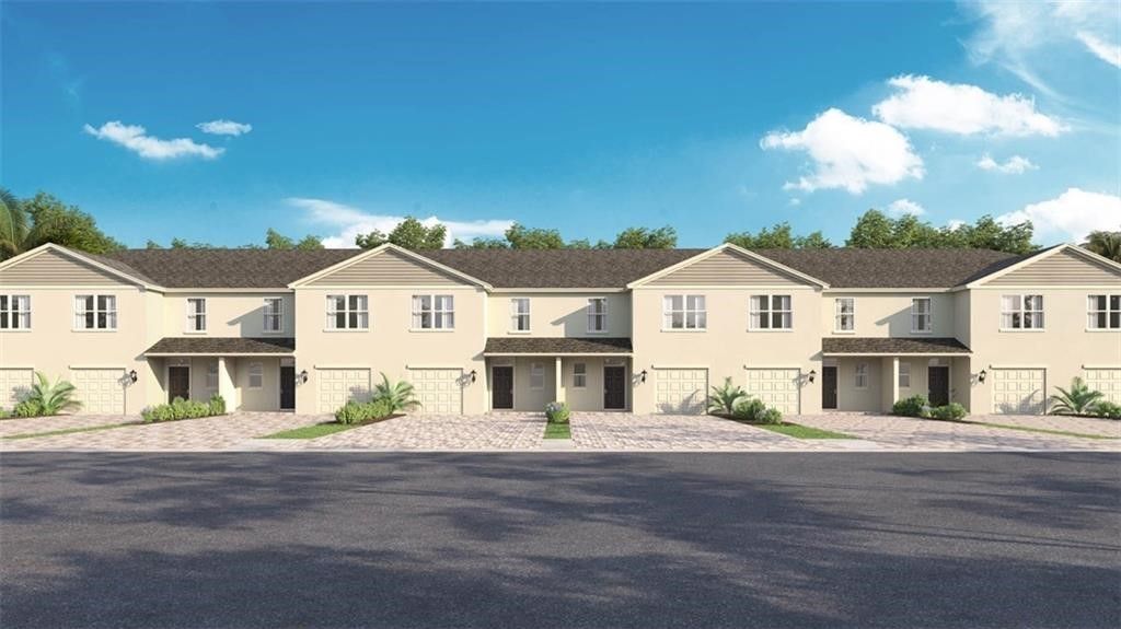 9736 Venetian Square, Vero Beach, FL 32966