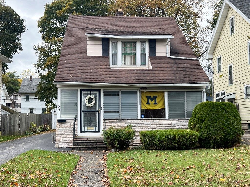 39 Maxwell Avenue, Rochester, NY 14619