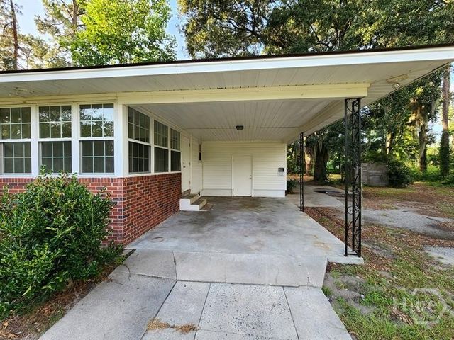 2108 E 65th Street, Savannah, GA 31404