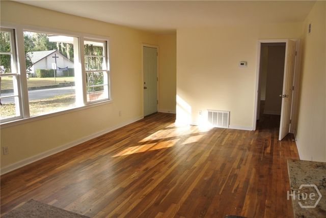 2108 E 65th Street, Savannah, GA 31404