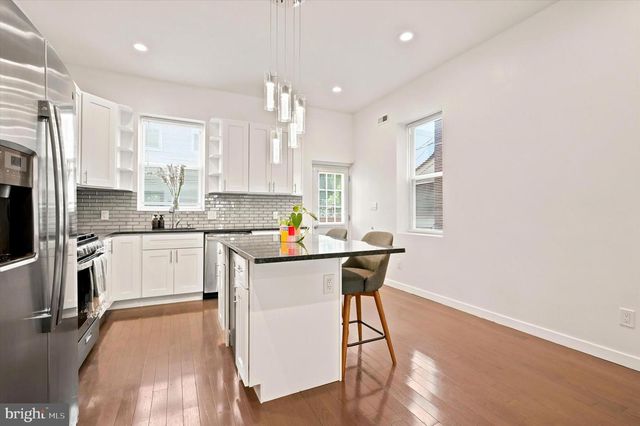 5029 LOCUST ST, Philadelphia, PA 19139