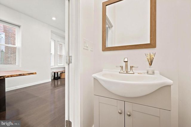 5029 LOCUST ST, Philadelphia, PA 19139