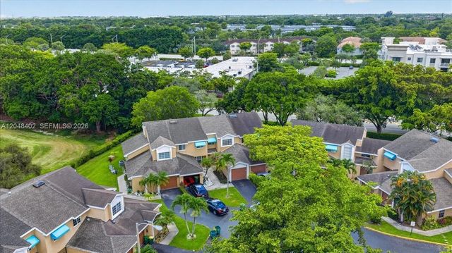 7102 Woodmont Way, Tamarac, FL 33321